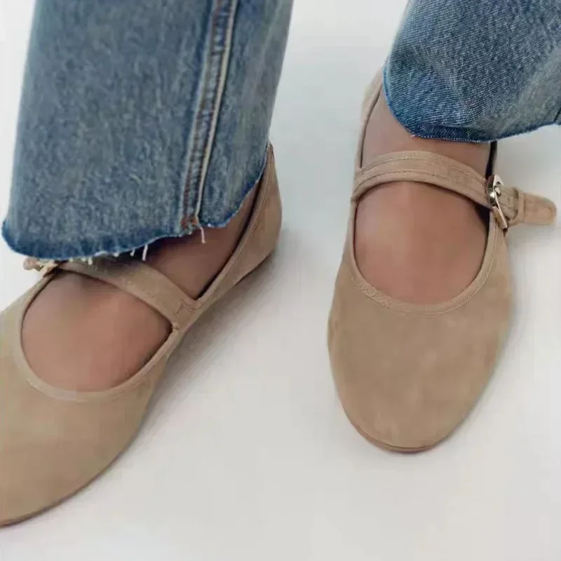 Elegant Narrow Band Buckle Design Ballet Flats Women High Quality Suede Plus Size Flats Cozy Round Toe Shallow Mary Jane Shoes