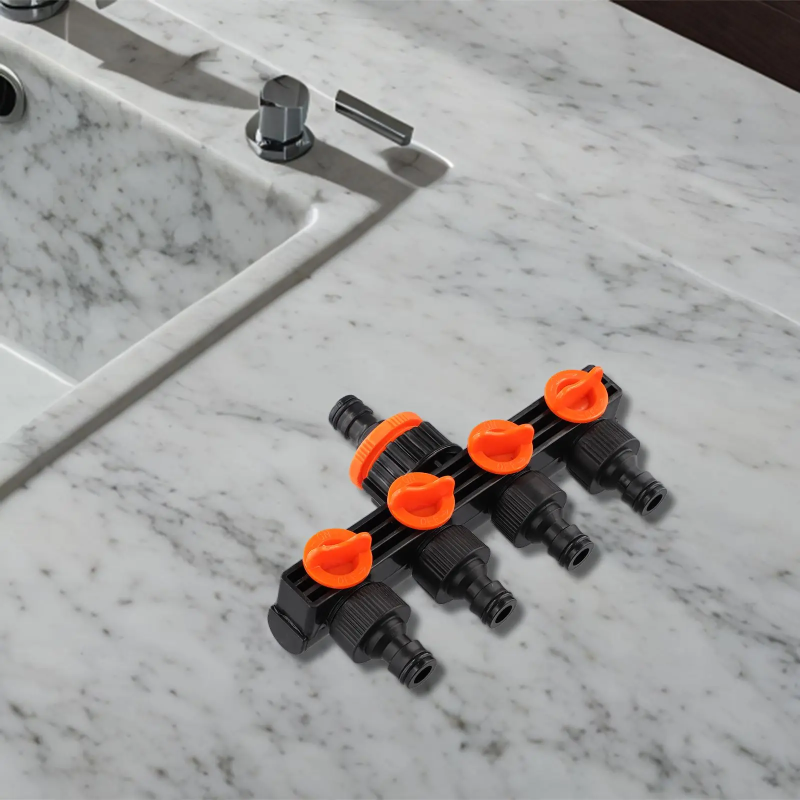 

Distributor Faucet Faucet Dispenser Watering Connector 183*122MM 4 Way Hose Leakproof Plastic Water Pipe Separator Diverter