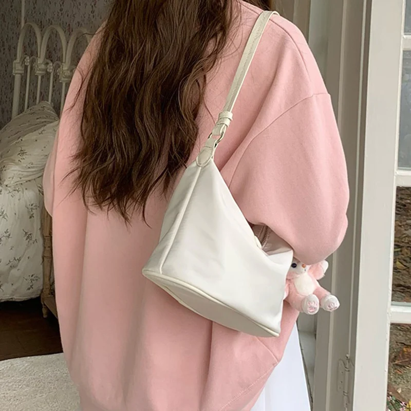 

Женская легкая водонепроницаемая нейлоновая сумка через плечо 2026 в корейском стиле Cutecore, модная женская красочная сумка-мессенджер