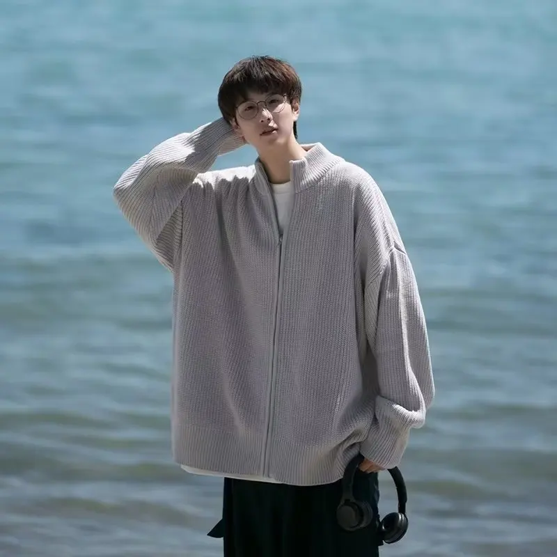 

Простой вязаный кардиган, мужской весенне-осенний плюс размер 300, модный дизайн, свитер для толстых мужчин, повседневный длинный свитер для пар...