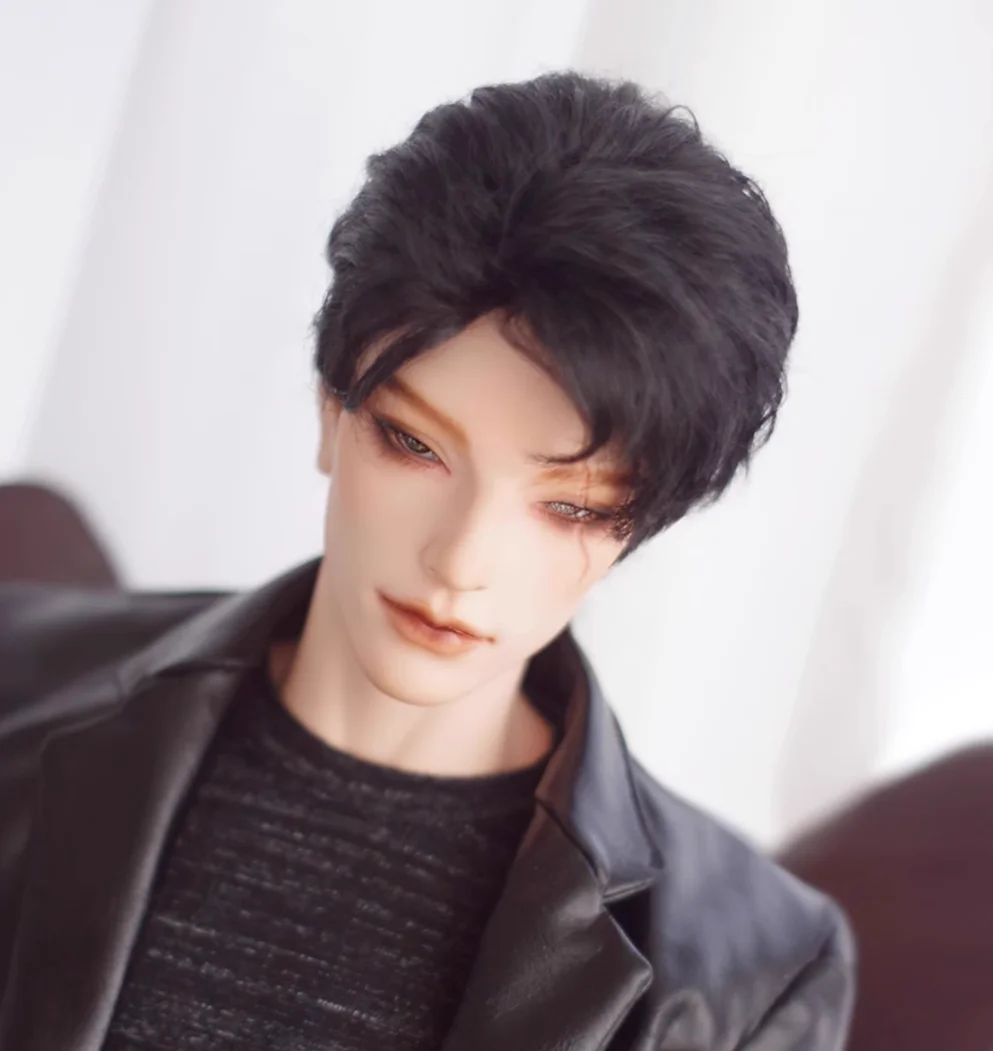 bjd doll wig is suitable for 1/4 and 1/3 size faux mohair, slightly curly short hair with a backhead
