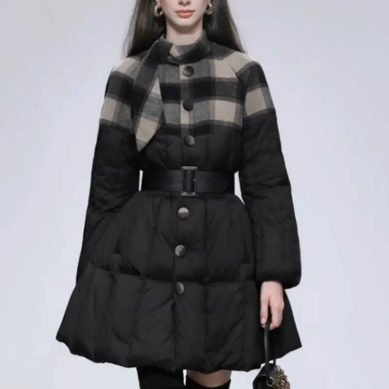 Winter new style elegant stand up collar with built-in scarf fabric splicing lantern sleeves down jacket for women