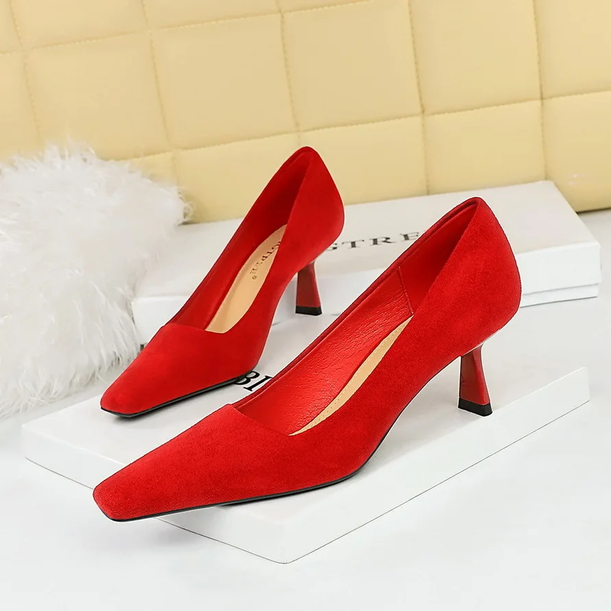 Women's High Heels Korean Version Fashionable Minimalist Suede Surface Shallow Mouth Square Slim Versatile Shoes Women Pumps