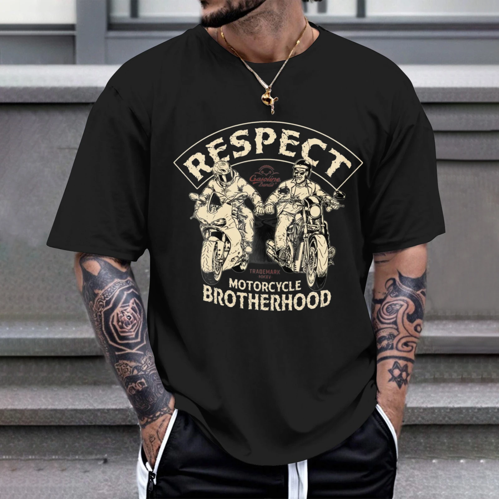Herren-T-Shirt „Respect Motorcycle Brotherhood Drivers“ – Kunstvolle Perfektion für Freizeitkleidung, Partys und Karneval-Outfits