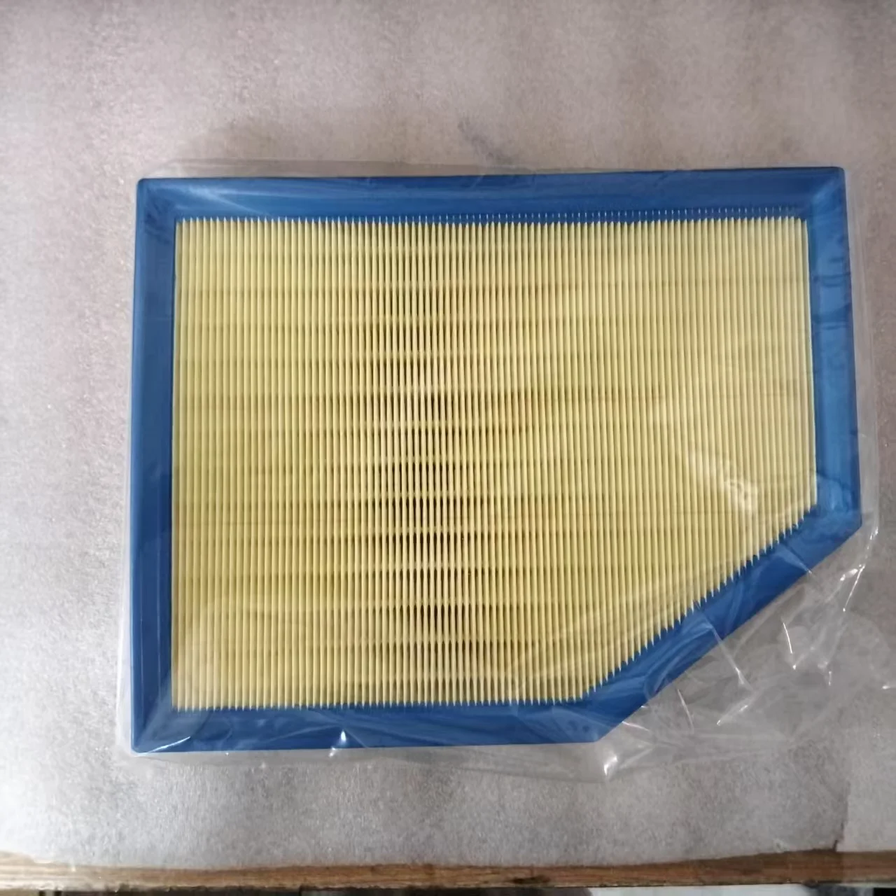 

Air Filter For VOLVO V40 Hatchback (525, 526) 2014-2020 1.5L 2.0L D2 D3 D4 T2 T3 T4 T5 OEM 31368022