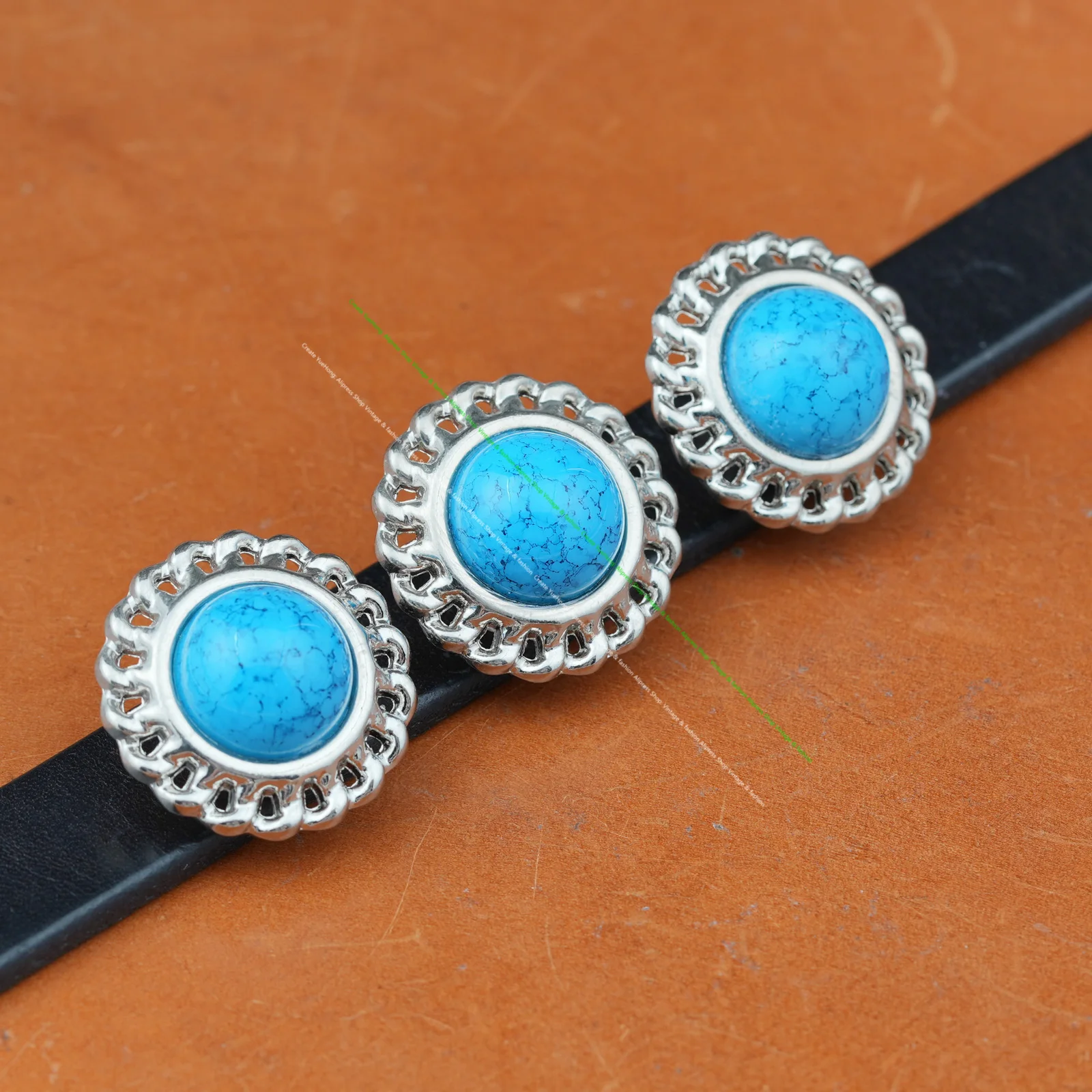 10pcs 25mm Bling Silver Round Chain Side Turquoise Beads Leathercraft Blet Leather Metal Button Concho DIY Accessories Screwback