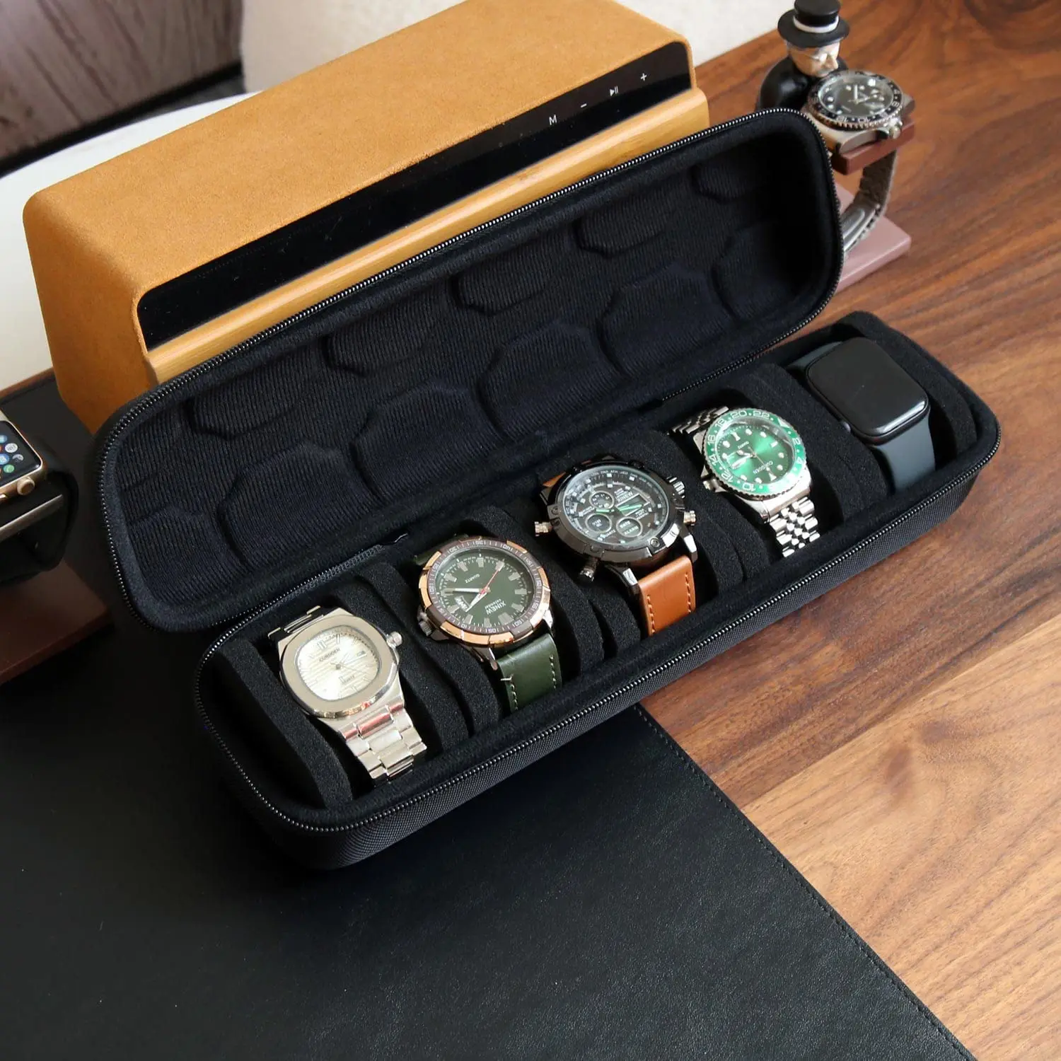 

Travel Watch Box Organizer Portable Waterproof Watch Storage Box EVA Travel Watch Carrying Case Smart Watches Men & Women Gift