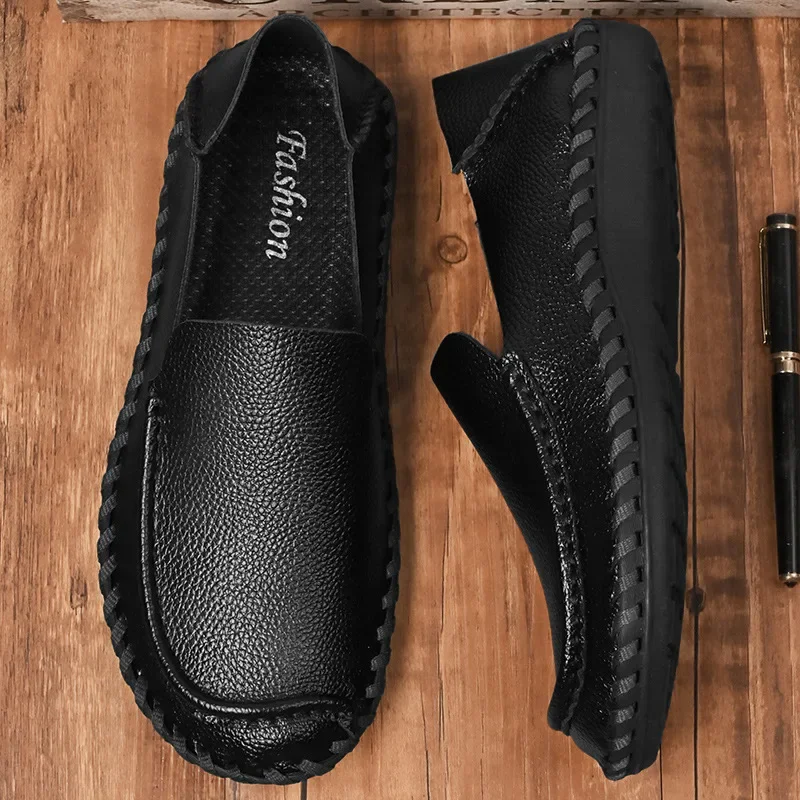 Loafers plus Size Business Overseas Moccasins Slip-on Widened and Fattened Soft Surface Driving Shoes