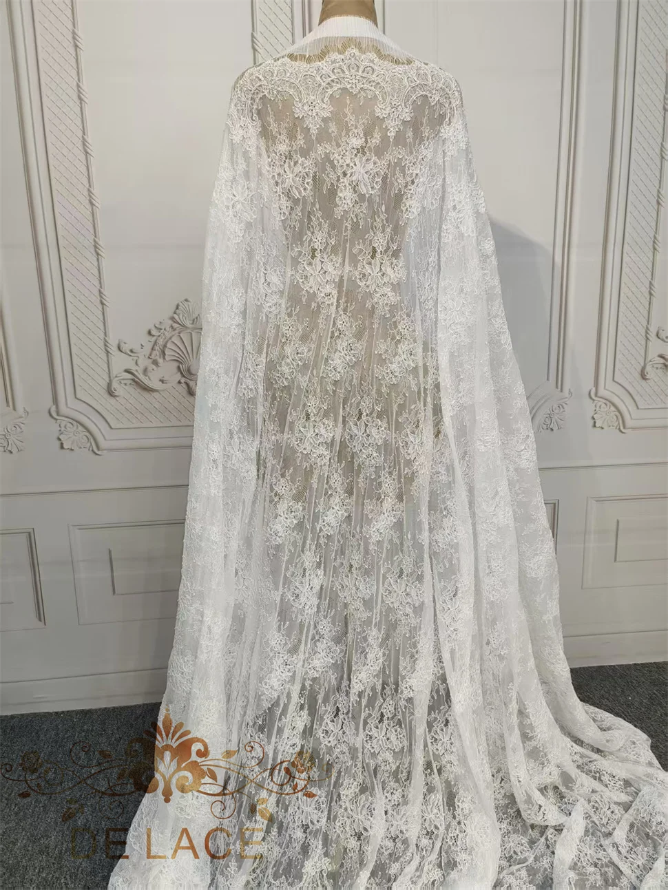 Alta qualidade francês cílios renda floral bordado tecido de renda com fio francês chantilly tecido de renda para vestido de noiva