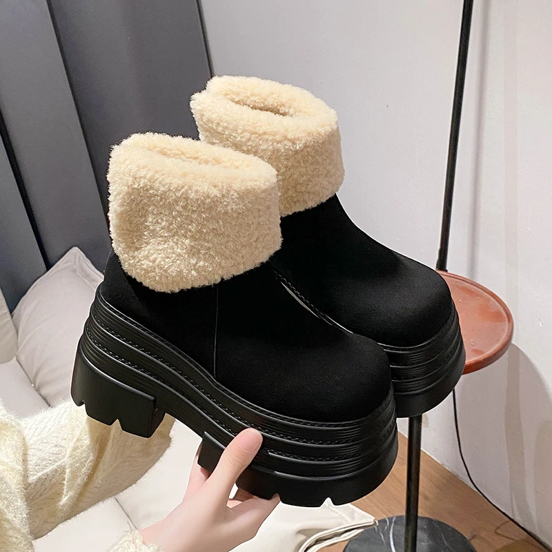 

2025 Winter Women's Warm Snow Boots Outdoor Plush Ankle Shoes Anti-skid Chunky Leather Sneakers Short Fur Boot Botas Mujer 10CM