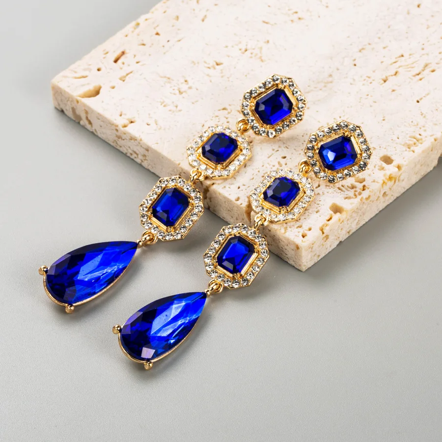 Fashion high-end earrings French earrings super flash zircon inlaid long water drop geometric earrings wholesale