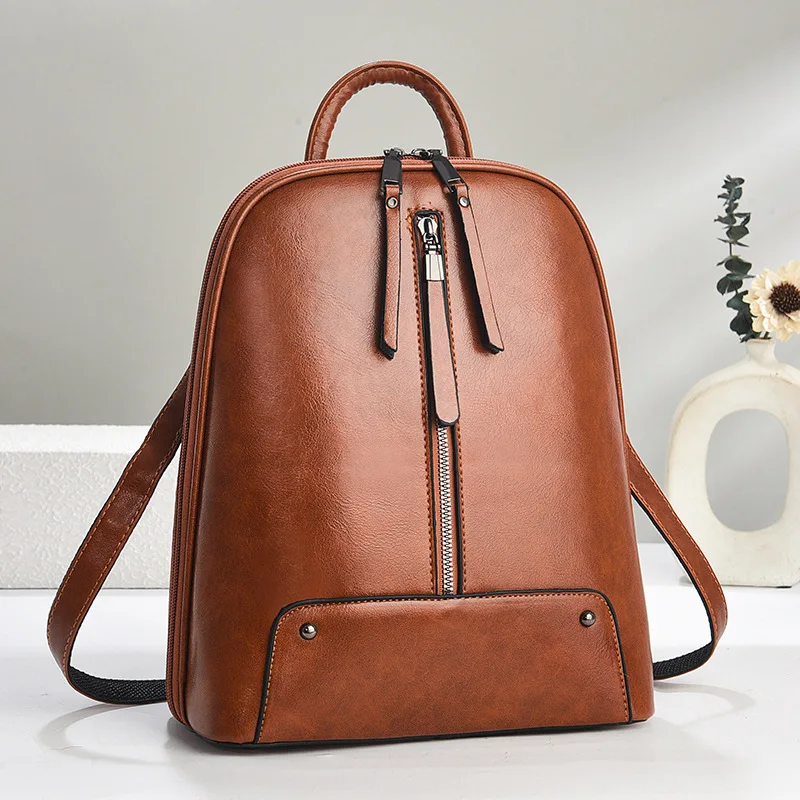 Women's Large Capacity Retro Oil Leather Backpack Fashionable Travel Shoulder Bag Versatile Ladies Bookbag Light Weight