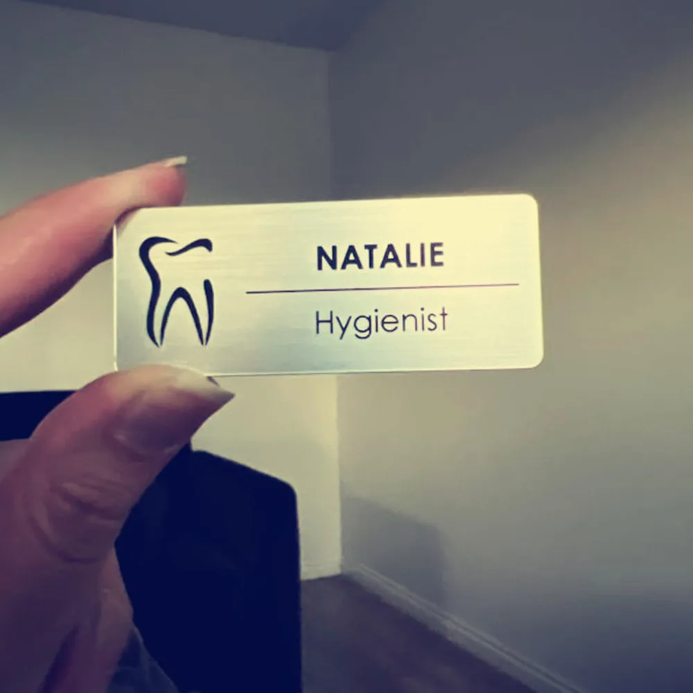 

Personalized Engraved Logo Badges Tags For Women Men Stainless Steel Custom Office Staff ID Name Badge Pin For Work