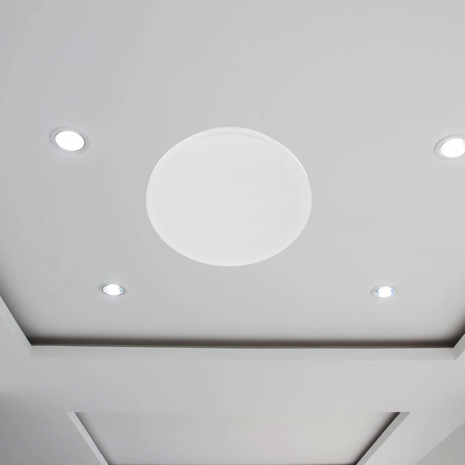 

Round Light Cover with Pc Base Ultra Thin Ceiling Light Fixture Cover for Bedroom Balcony Anti Glare Lamp Shade Replacement Easy