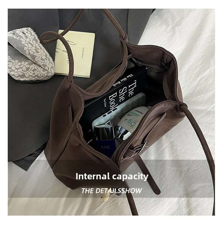 Vintage Brown Leather Tote Bag with Beaded Bag Charm Buckle Detail Large Capacity Shoulder Purse for Work Commuter Daily Use