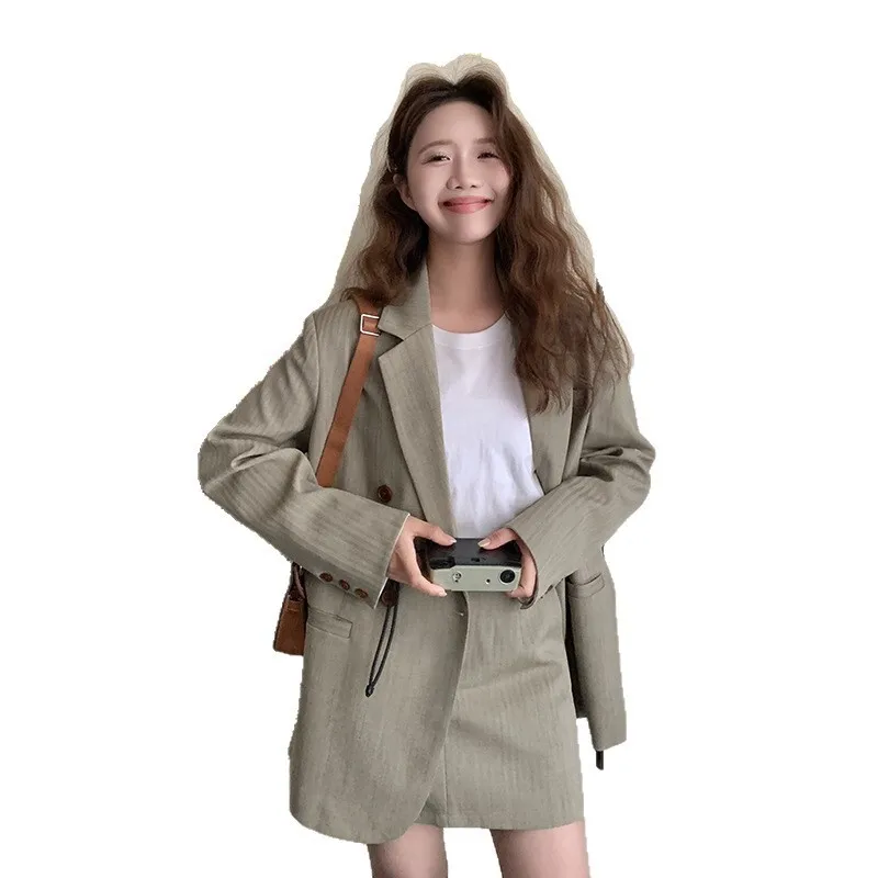 HKSH Primavera Autunno Nuove donne Abiti a righe Tendenza Stile coreano Giacca con bottoni Elegante Casual Ins Gonna corta Set a due pezzi HK12645