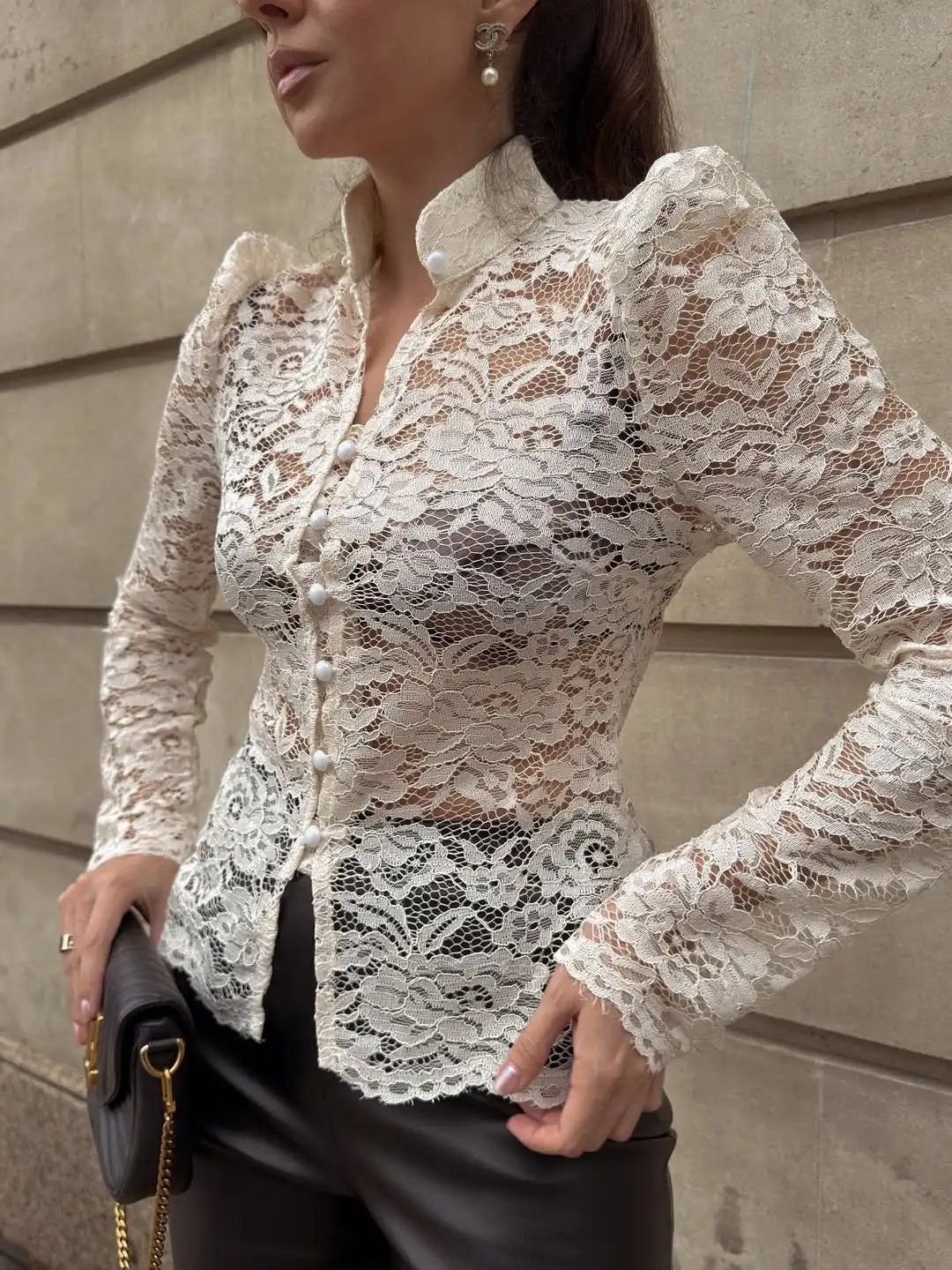 

Элегантная женская кружевная прозрачная короткая рубашка, сексуальная однобортная однобортная укороченная блузка с длинными рукавами, 2026 женские повседневные уличные рубашки