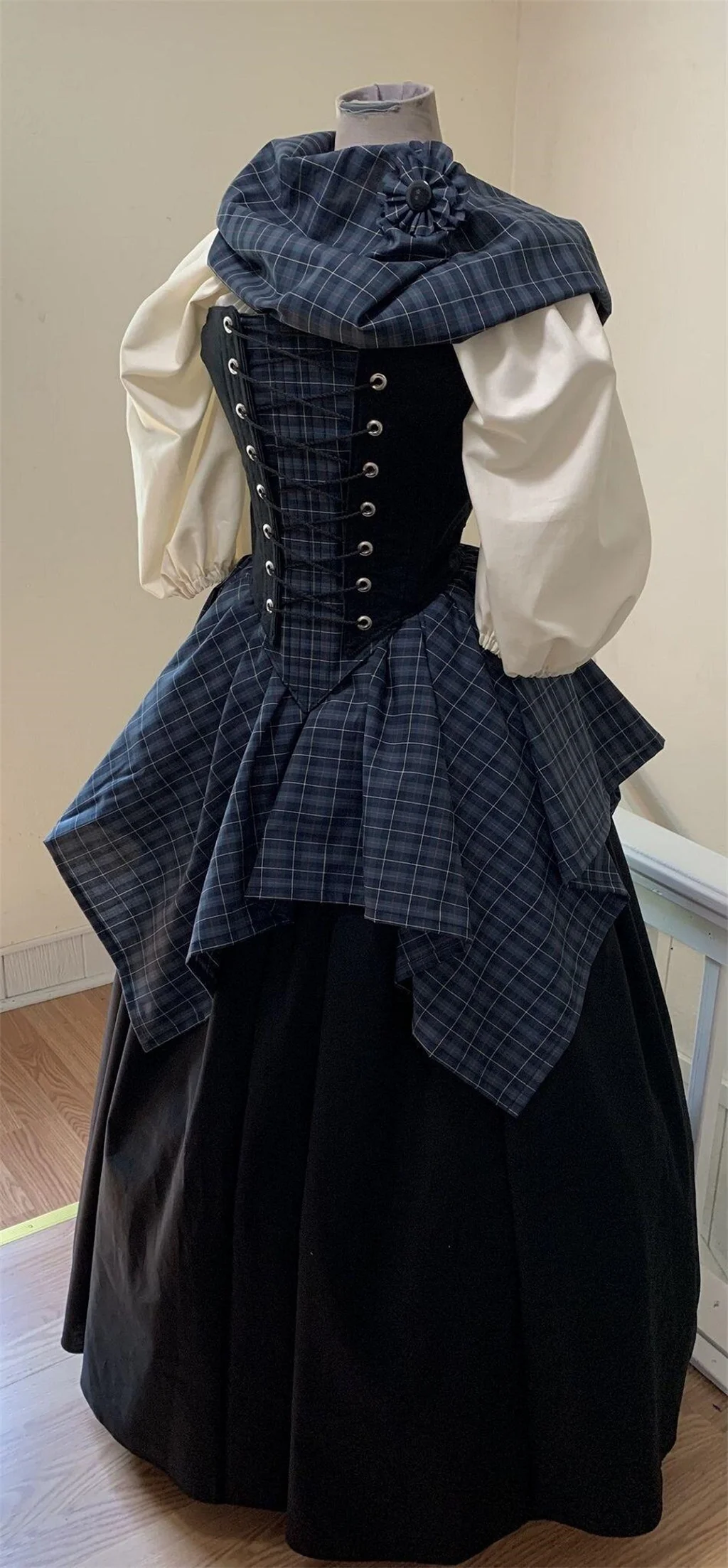 Renaissance Highland Plaid Lass Costume Ball Gown Outlander Claire Fraser Cosplay Scottish Dress Gown With Scarf Set Custom