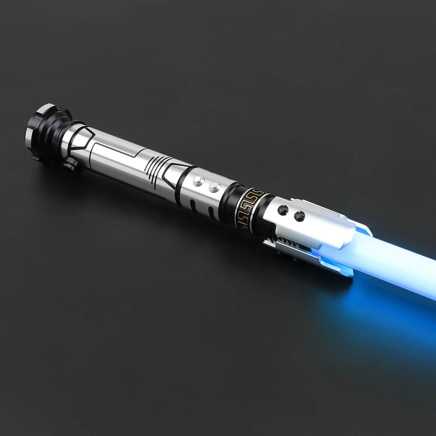 TXQSABER Judger sabre Laser balançoire lisse poignée en métal rvb duel lourd Bluetooth Neopixel épée Laser 12 couleurs changement Cosplay