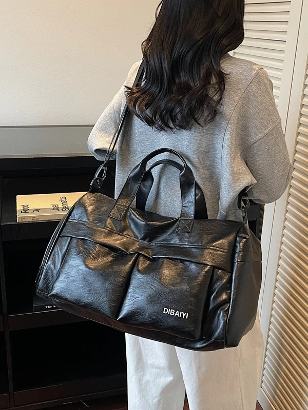 large-capacity-fashionable-travel-bag-leisure-commuting-handheld-check-in-bag-men's-sports-fitness-storage-bag-pu-material
