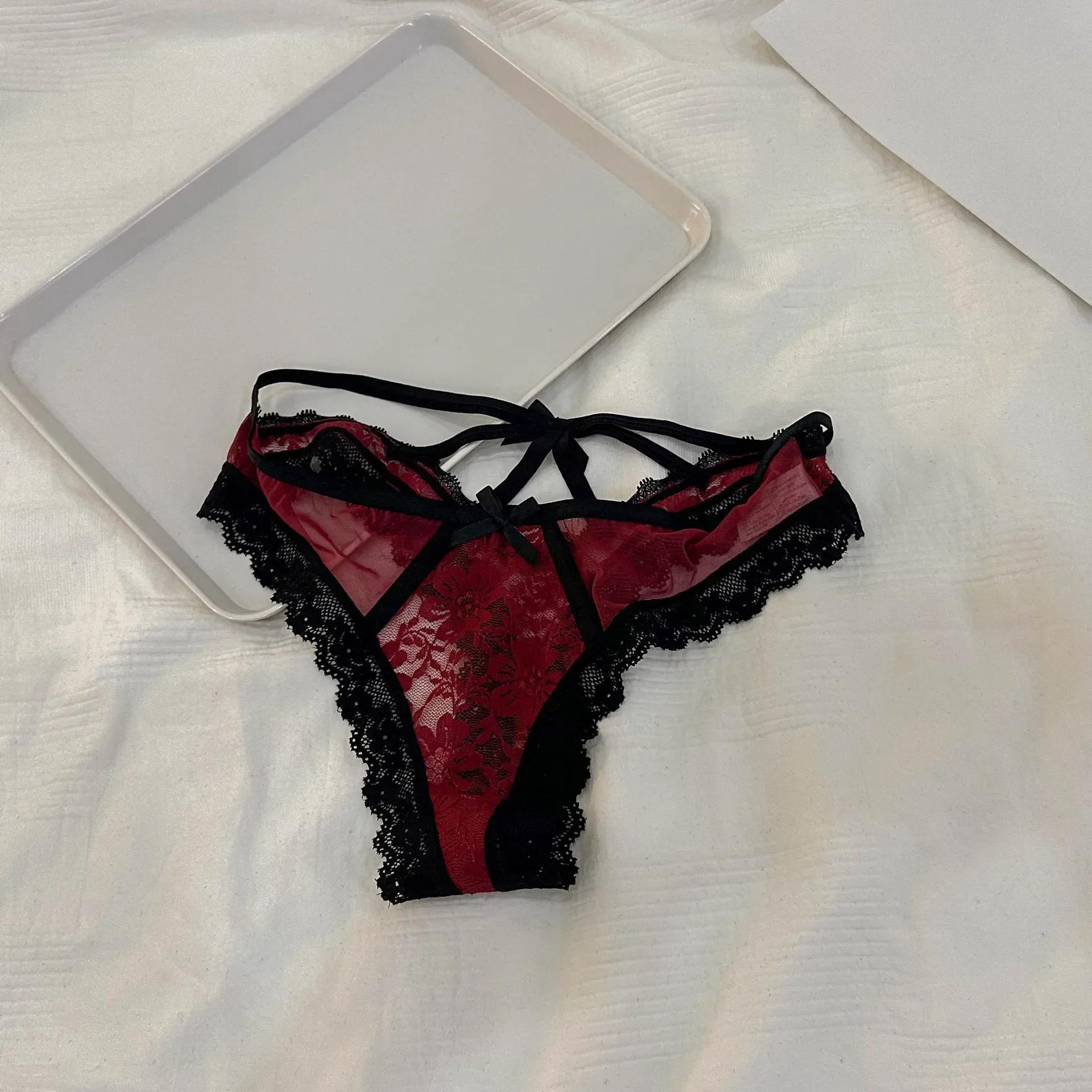 String en dentelle transparent pour femme, mini caleçon, creux, taille basse, pur désir, Spice Girl, sans couture, pantalon en T