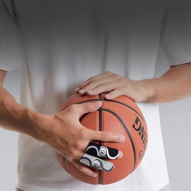 อุปกรณ์ป้องกันนิ้วมือสำหรับบาสเก็ตบอล อุปกรณ์ป้องกันข้อนิ้วมือ อุปกรณ์ป้องกันอาการเคล็ด ล้ม อุปกรณ์ป้องกันแคลลัส อุปกรณ์ป้องกันนิ้วมือสำหรับวอลเลย์บอล อุปกรณ์ป้องกันสำหรับการฝึกกีฬา ปลอกแขนป้องกัน