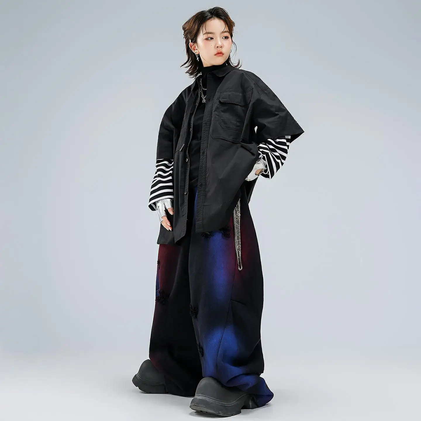 

Детская одежда в стиле хип-хоп Kpop, черная полосатая рубашка, повседневные черные рваные брюки черного цвета для девочек и мальчиков, костюмы для уличных танцев, одежда