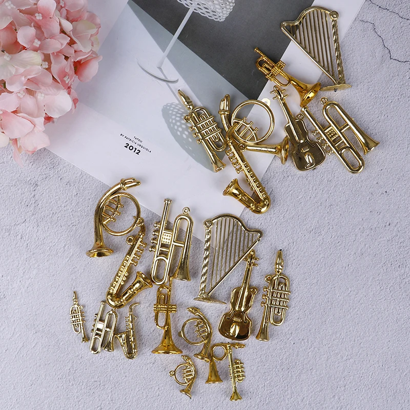 7pcs Mini Plastic Musical Instrument Gold Christmas Tree Hanging Xmas Decor For Friends Collecting Musical Cute Toy