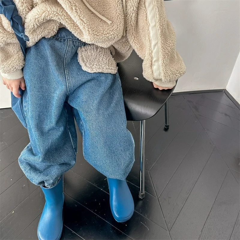 

Осенне-зимние джинсы для девочек 2025 года, японская корейская версия с плюшевыми и толстыми повседневными джинсовыми хлопковыми брюками
