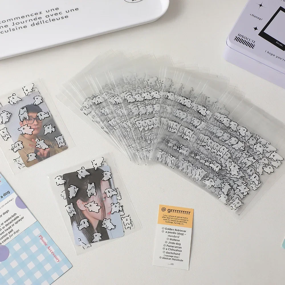 50枚入り カワイイ子犬柄フォトカードスリーブバッグ 3インチカードホルダー 保護カバー 小型OPP袋パッケージ