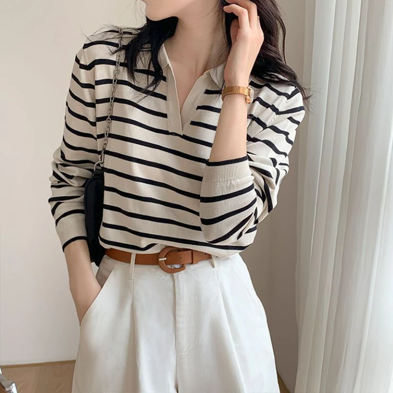 Sleeve T-shirt Old Money Style Pullover Casual Office Lady  V-neck Striped Knitted Top Women Autumn Slim Korean Long