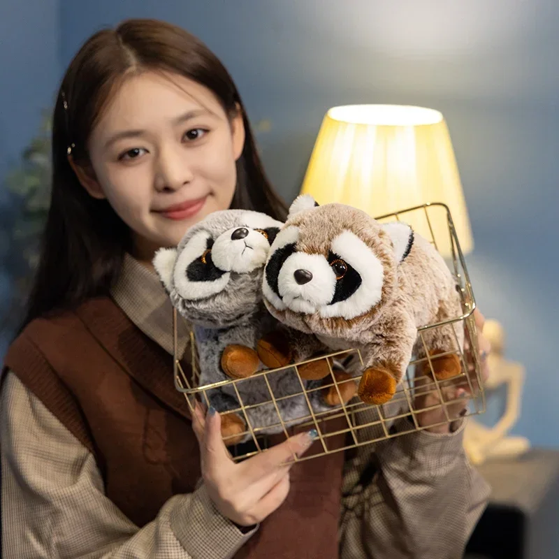 24/26 ซม.ใหม่ Kawaii โกหก Raccoon ตุ๊กตาตุ๊กตา Raccoon สัตว์ตุ๊กตาของเล่น Super Soft ของขวัญวันเกิดคริสต์มาสสําหรับชายและหญิง