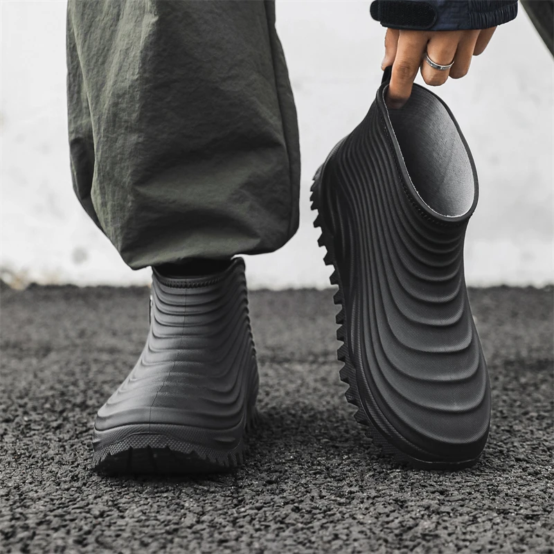 Fashionable Waterproof Men's Rain Boots Wear-Resistant Kitchen Non-Slip Washing Car Delivery Rider Booties Plain Color Slip-On