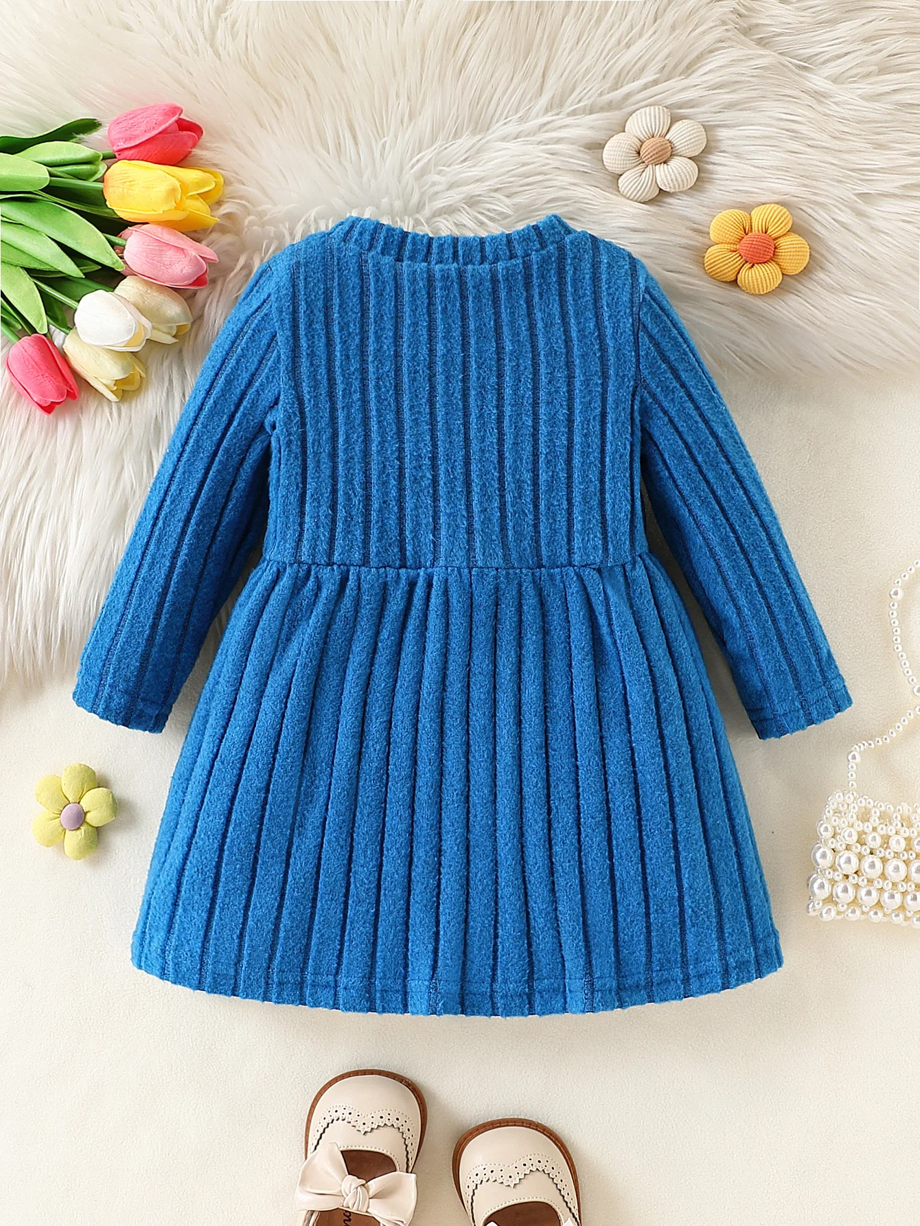 Baby girl baby casual fleece pit stripe three-dimensional flower decoration small high collar long sleeved waist cinching dress