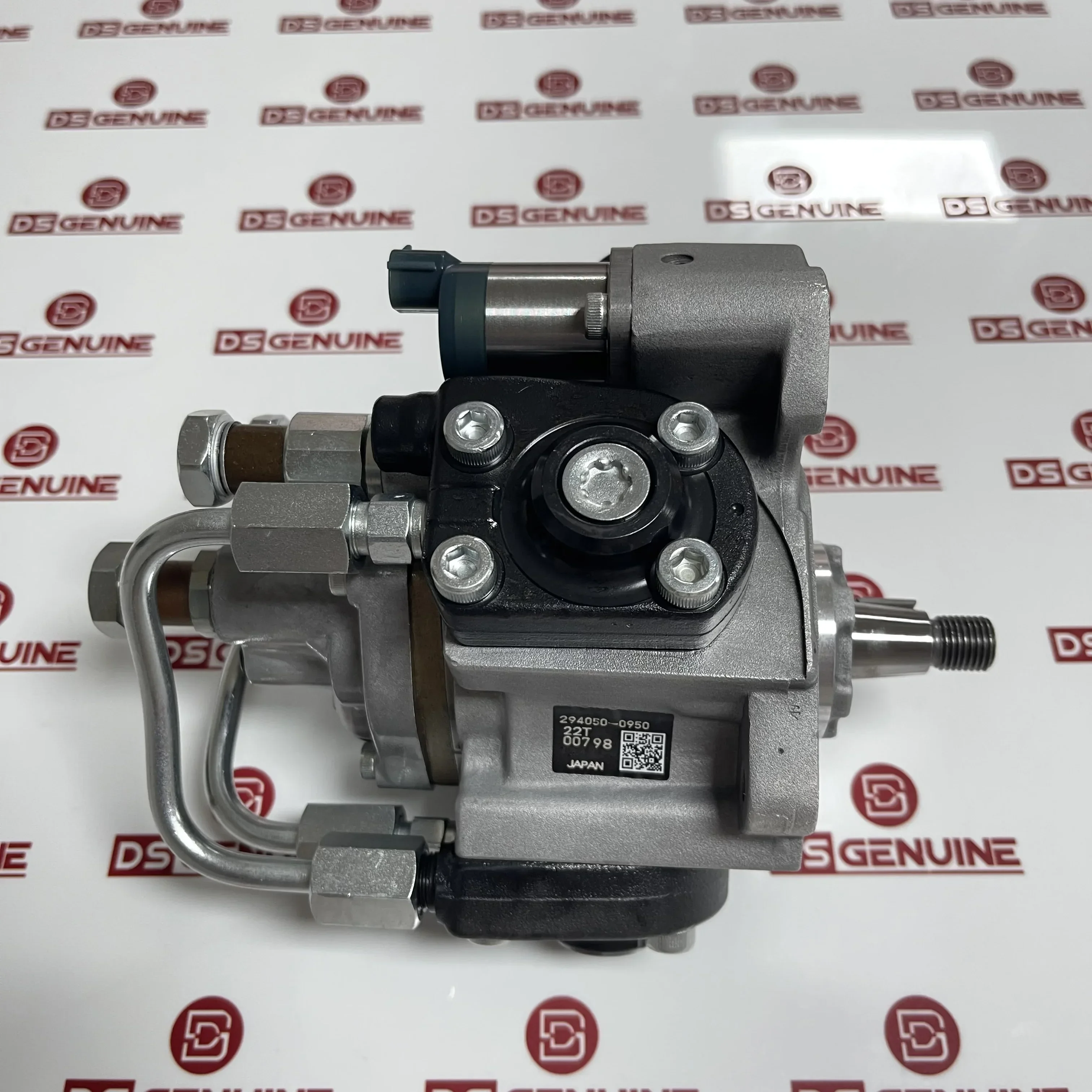 

Recon ISX12 High Pressure Fuel Pump 294050-0950 3695272 for X12