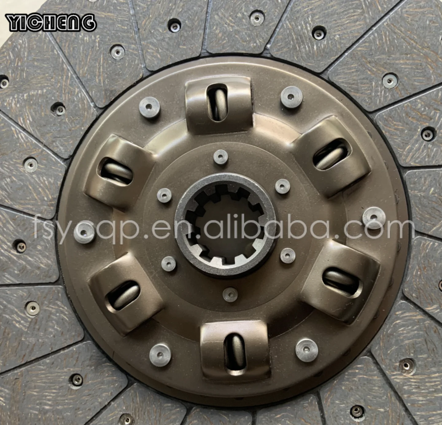 GOOD QUALITY CLUTCH DISC FOR NISSAN UD PKC TRUCKS 30100Z5511