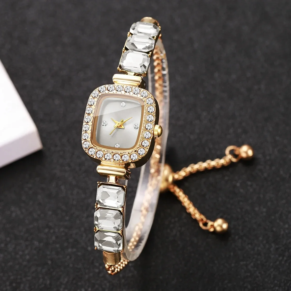 Elegant Square Women Watches Fashion Rhinestone Bracelet Strap Ladies Quartz Wristwatch Reloj Mujer Girls Clock (Without Box)