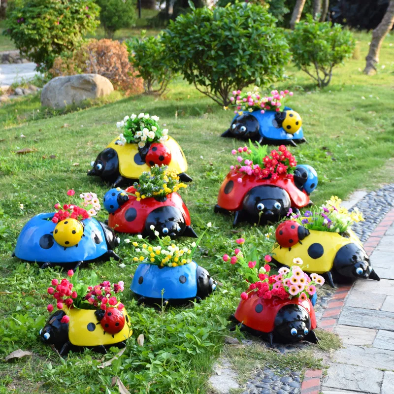 Outdoor Garden Sculpture Seven Star Ladybug Beetle Ornaments Flower Pot Decoration Landscape Cartoon Insect Figurine Statue