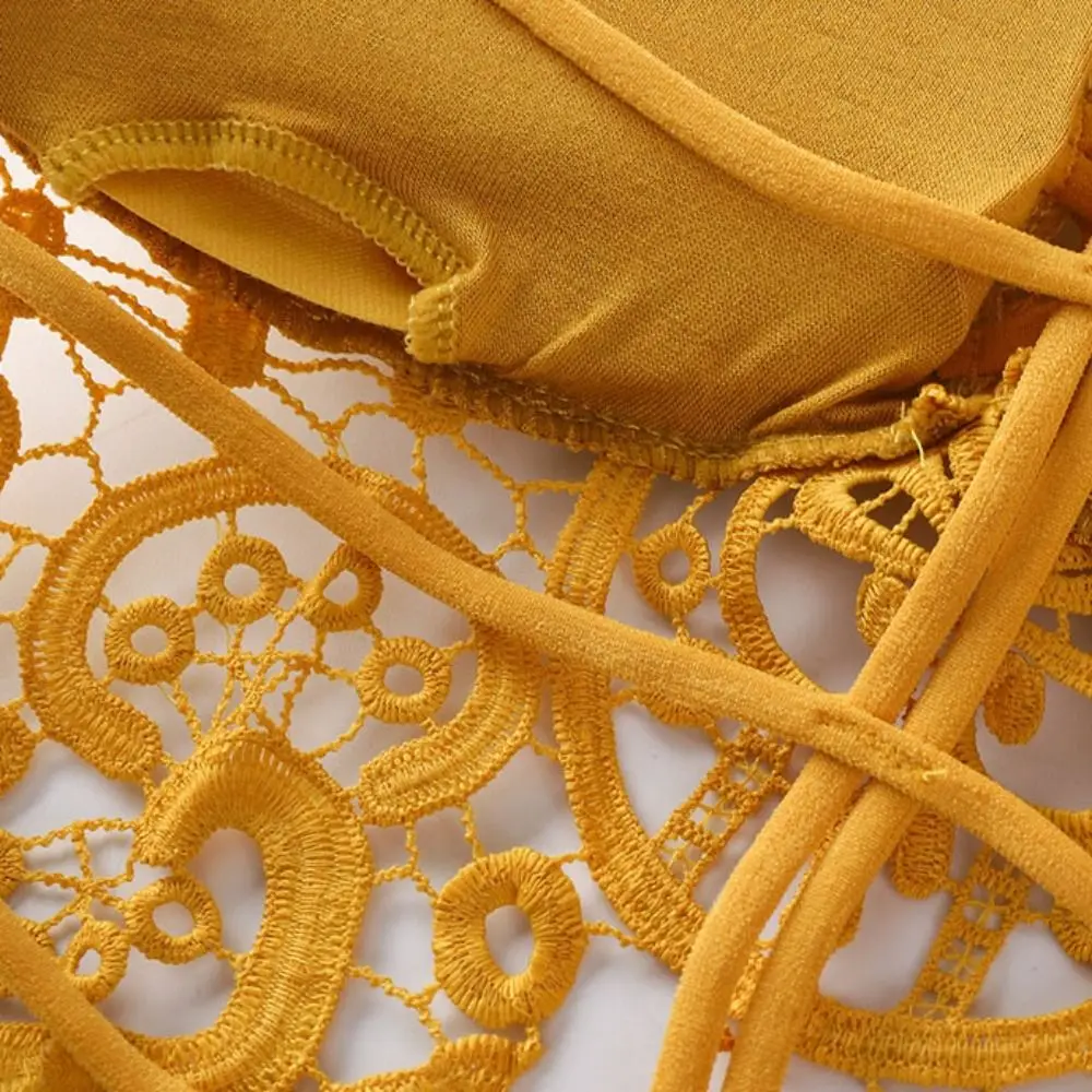 سترة مريحة على الطراز البوهيمي قميص قصير مجوف للبحر من الدانتيل حمالة صدر لاسلكية بدون أكمام ملابس داخلية عميقة على شكل حرف V للشاطئ