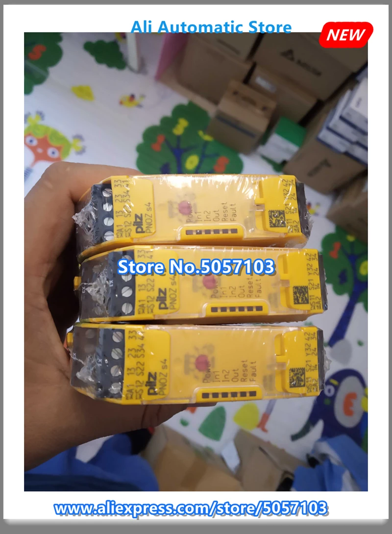 PNOZ S4 Serial No. 751104 750104 750134 774070 New Original Safety Relay
