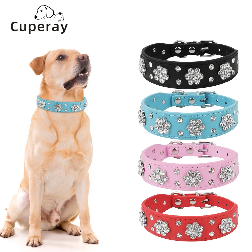 Leather Cat Collar with Shiny Rhinestone Decoration, Adjustable Pet Collar Metal Grommet Is Durable and Fits Cats & Medium Dogs