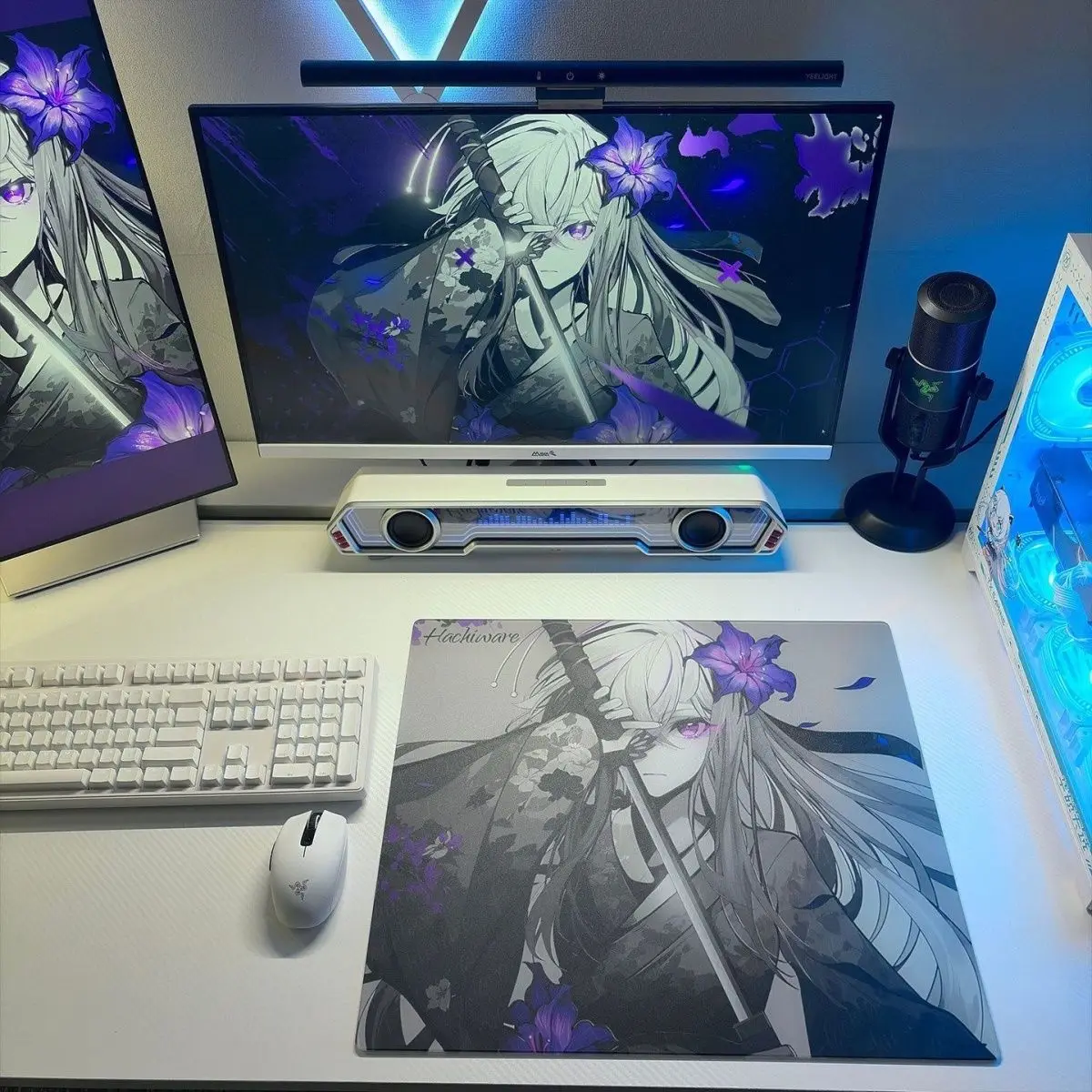 Ins Black Fusang Flower Girl Glass Mouse Pad Gaming Pad Smooth Frosted Surface Waterproof Desk Tempered Multiple Sizes Optional