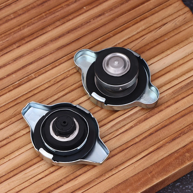 New 25330-1P000 Car Water Tank Cap Cover 0.9 Rounded Tip /1.1 Pointed Tip For Radiator Coolant Cover GT 2011-2021 253301P000