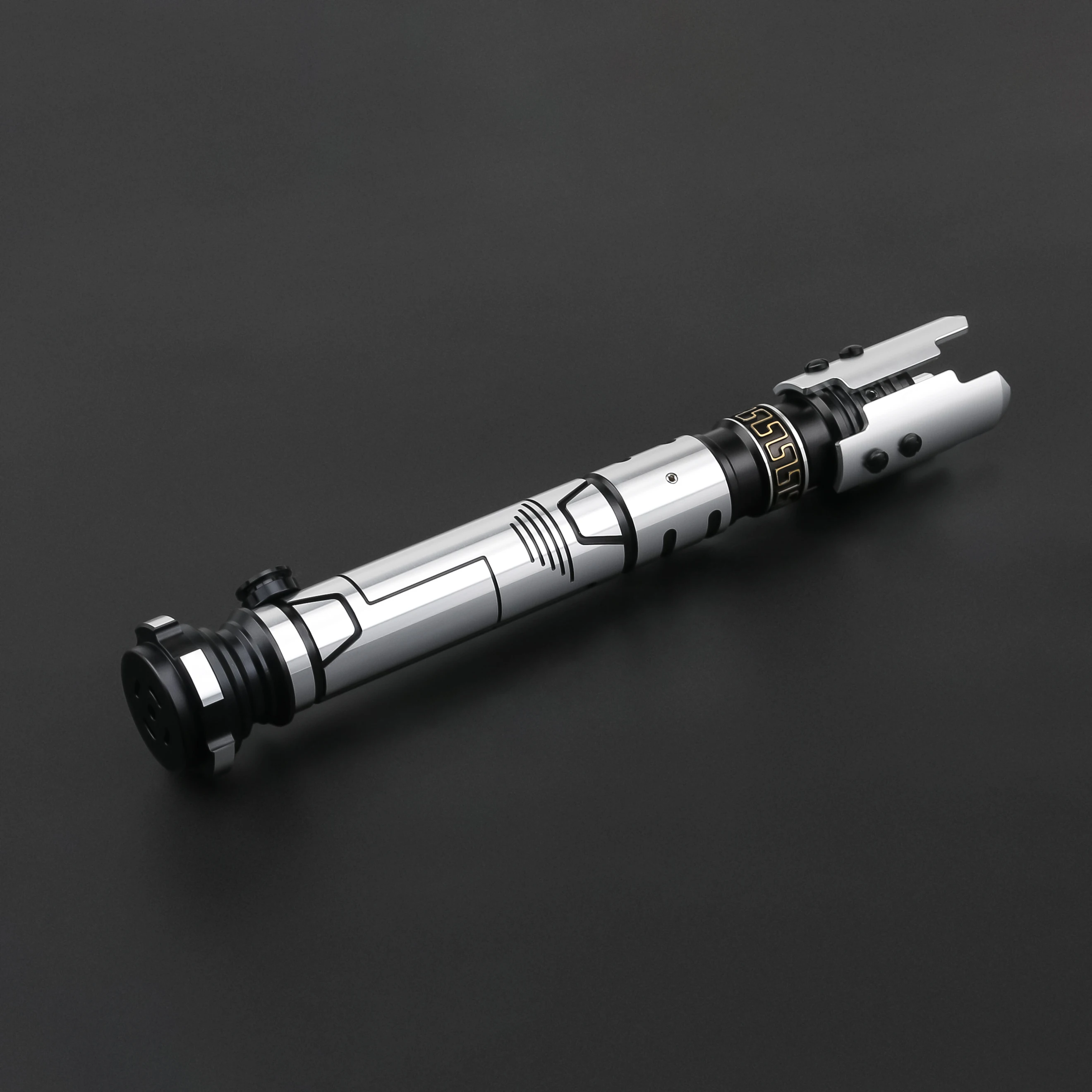 TXQSABER Lightsaber Judger SDRGB SNV4 no Blade Metal Hilt Smooth Swing FOC Heavy Dueling Lightsaber for Adult Cosplay Toys view 2