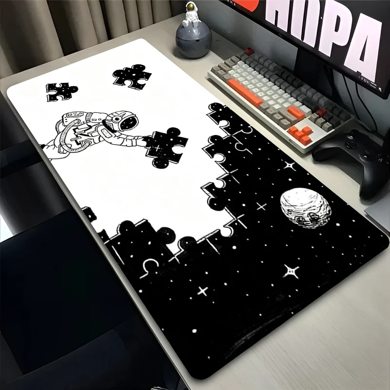 Gaming Mouse Pad astronauts Black and white Office Desk Mat HD Print Anime Mouse Mat Gamer Keyboard