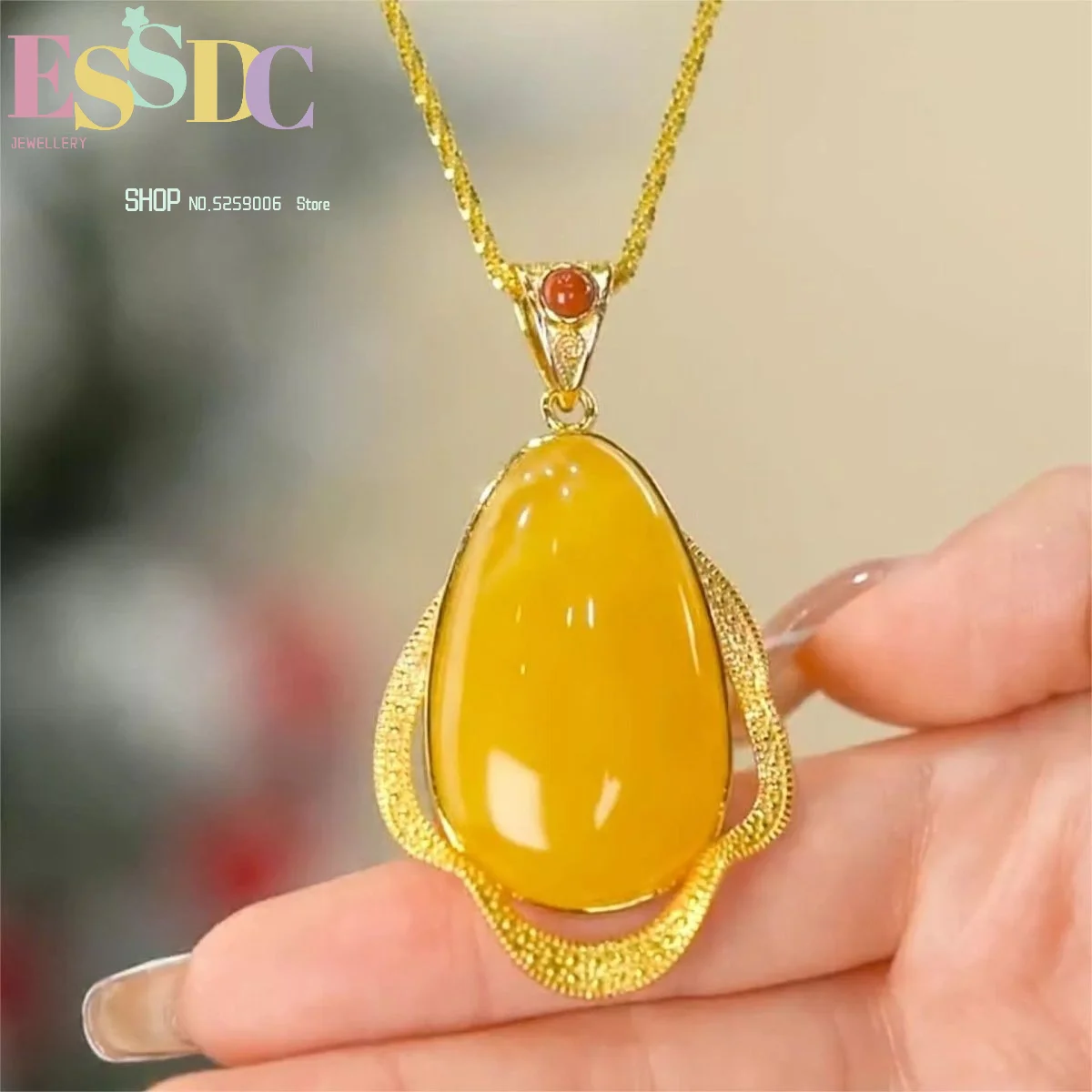 Amulet transfer new beeswax water drop agate pendant necklace ice yellow retro clavicle chain high-end temperament elegant