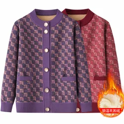 Addensare caldo autunno inverno di mezza età donne anziane maglione Top madri Cardigan cappotto velluto imbottito nonna vestiti lavorati a maglia