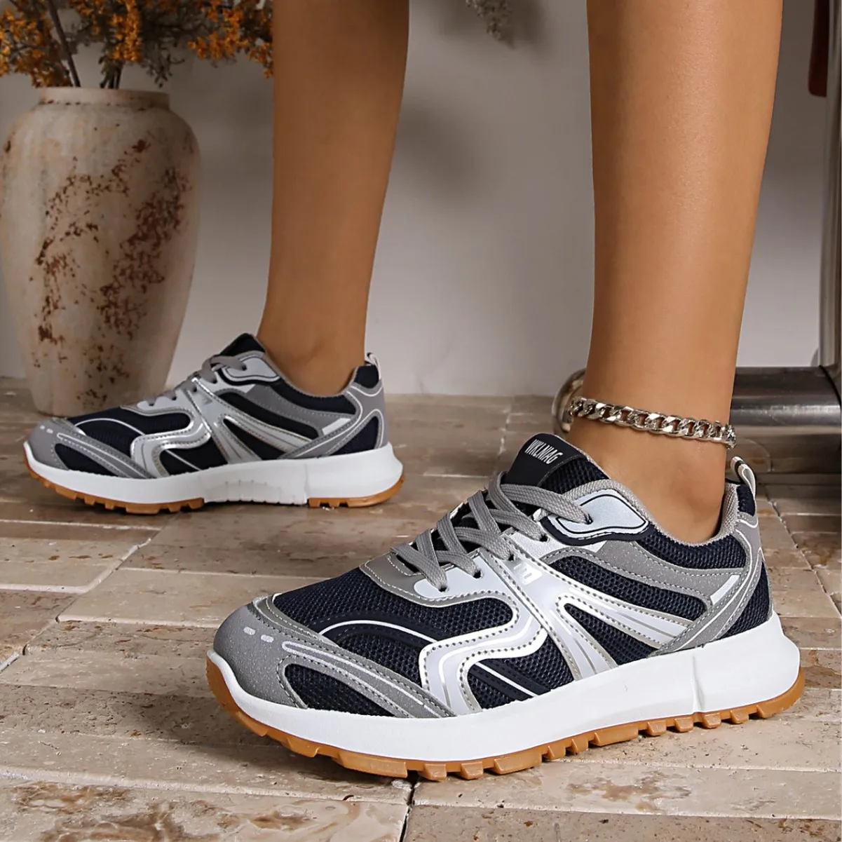 Women's Large Size Sports Shoes Spring New Style Trendy Casual Breathable Thick-Topped Durable Multi-Functional Running Shoes