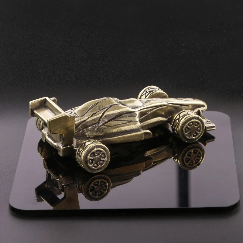 

Ornament Trendy Four-Wheel Drive Wheels Can Turn Cool And Stylish Racing Antique Brass Car Model Display