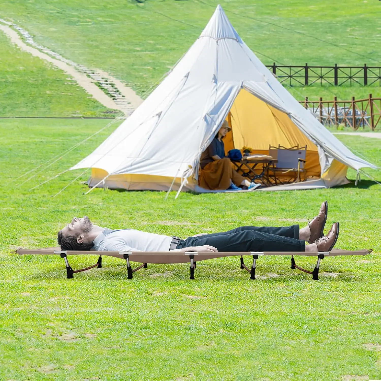 Klappbares Campingbett W | Tragetasche, Klappbares Campingbett, Aluminium-Reisebett für Picknicks, Camping, Trekking, 190x65x15 cm